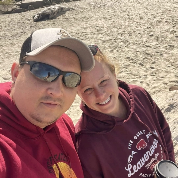 Meet your Posher, Sari - Picture 1 of 4